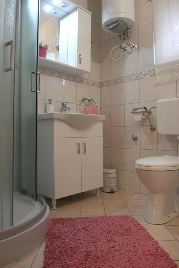 Studio Apartman Maria Čavle Eksteriør billede